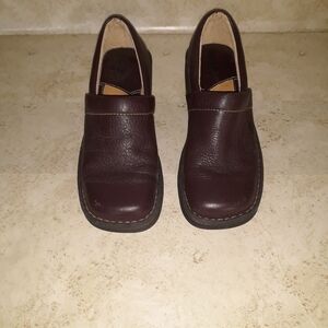 Born size 7 slip on shoes